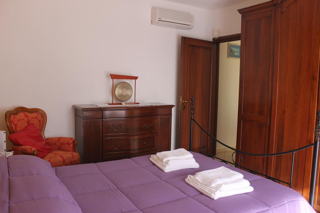 Wight Villa *